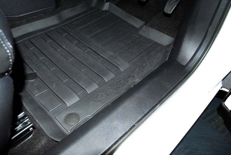 car mats nissan qashqai